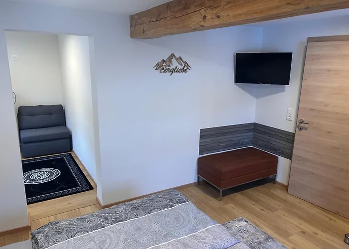 Apartment Myalpenloft 1 *